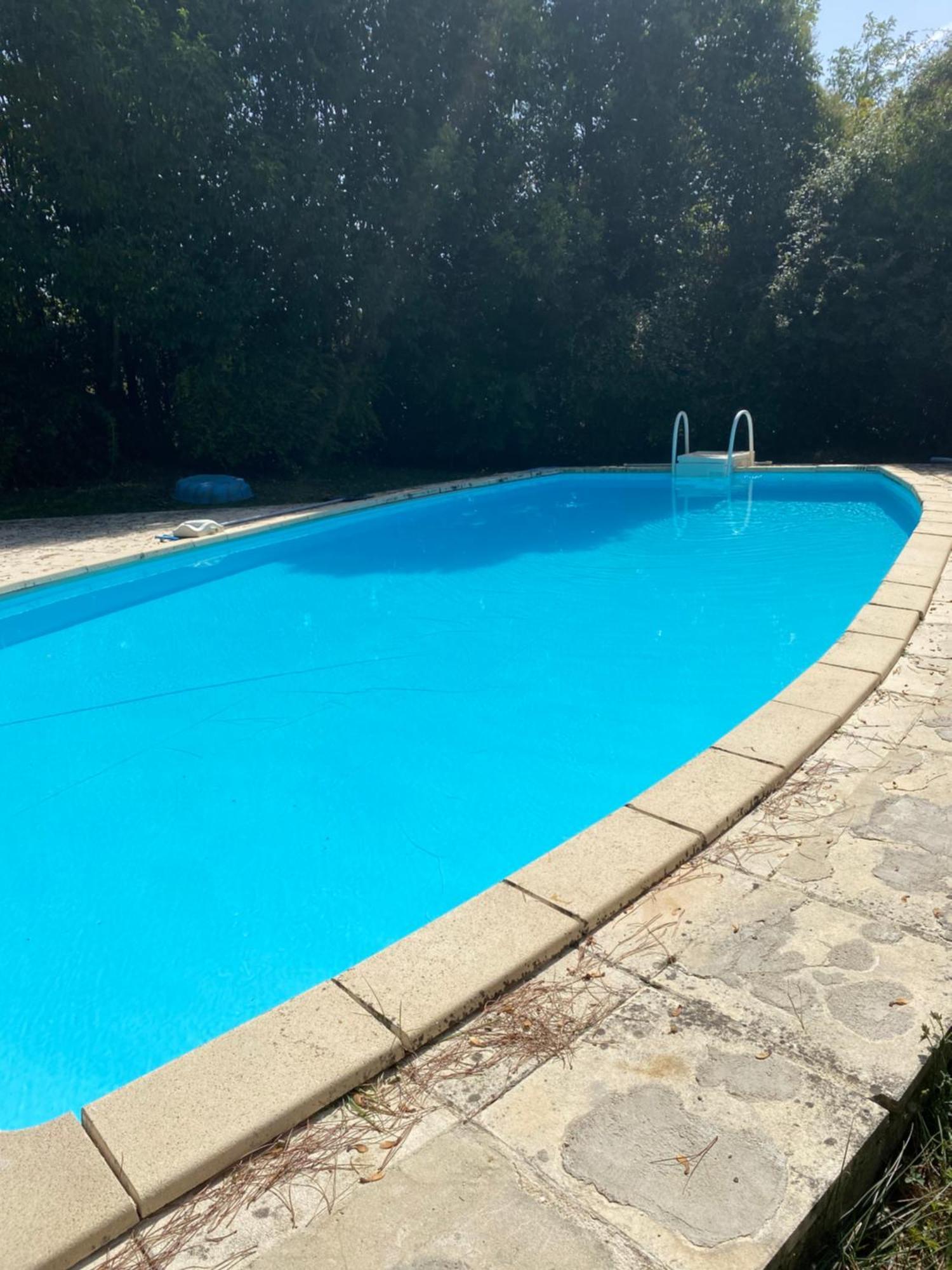 Chez Sophie - Gite Et Gite Equestre Clermont-Dessous 外观 照片